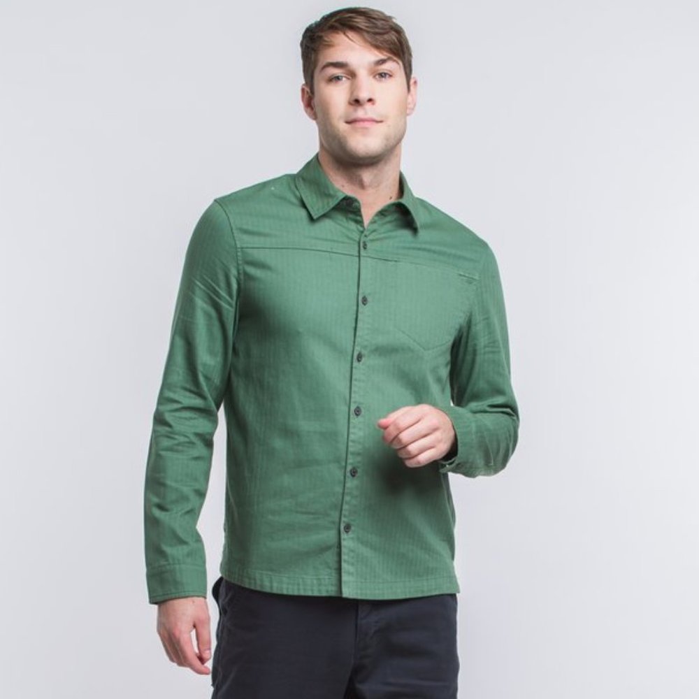men's Plaskett button down, Large